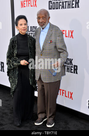 Los Angeles, USA. 06Th Juin, 2019. LOS ANGELES, USA. Juin 03, 2019 : Jacqueline Avant & Clarence avant à la première de 'The Black Godfather" au théâtre Paramount. Photo Credit : Paul Smith/Alamy Live News Banque D'Images