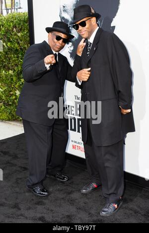 Los Angeles, CA, USA. 3 juin, 2019. Terry Lewis, Jimmy Jam aux arrivées pour la premiere BLACK GODFATHER, Paramount Theatre au Studios Paramount Lot, Los Angeles, CA 3 juin 2019. Credit : Adrian Cabrero/Everett Collection/Alamy Live News Banque D'Images