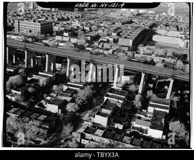 New York Connexion RR passage viaduc, 25e Rue. Les reines, Queens Co., New York. Sec. 4207, MP 6.71. Corridor ferroviaire nord-est, Route d'Amtrak entre New-York et de nouvelles lignes YorkConnecticut State, New York, New York County, NY Banque D'Images