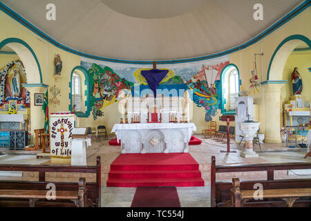 Innenraum der römisch-katholischen église paroissiale Saint Mark, Soufriere, Dominique, Afrika, Mittelamerika catholique | intérieur de l'église de Saint Marc, de sorte Banque D'Images