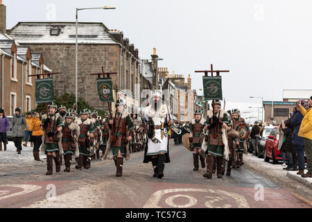 Lerwick, îles Shetland, Écosse, Royaume-Uni. 29 janvier 2019. Guizer Jarl John Nicolson (Thorstein Egilsson) de l'Up Helly Aa festival viking fire qui Banque D'Images