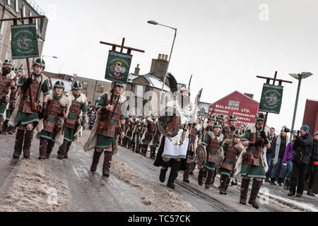 Lerwick, îles Shetland, Écosse, Royaume-Uni. 29 janvier 2019. Guizer Jarl John Nicolson (Thorstein Egilsson) de l'Up Helly Aa festival viking fire qui Banque D'Images