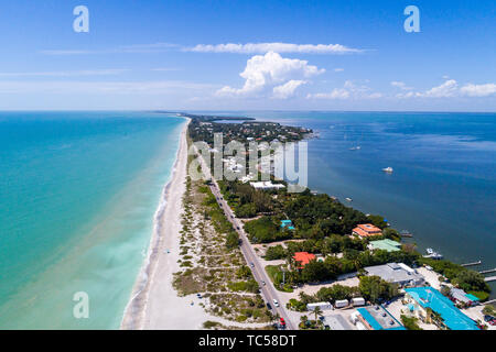 Captiva Island Florida, Pine Island Sound Gulf of Mexico Beach Roosevelt Channel, vue aérienne, FL190508d15 Banque D'Images