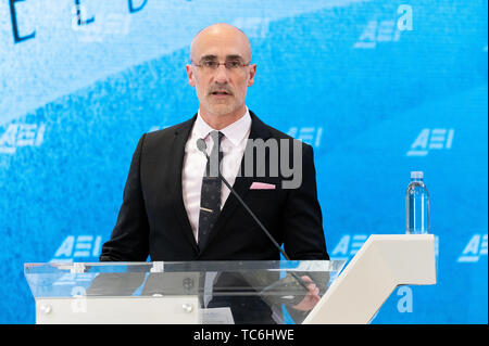 Washington, United States. Le 05 juin, 2019. Arthur C. Brooks, président de l'American Enterprise Institute, parle à l'American Enterprise Institute à Washington, DC. Credit : SOPA/Alamy Images Limited Live News Banque D'Images