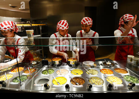 Le Cup Noodle atelier au musée Cup Noodles, à Osaka au Japon. Banque D'Images