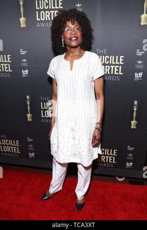 2019 Lucille Lortel Awards, célébrer le meilleur de Broadway, qui s'est tenue à la NYU Skirball Center - Arrivées. En vedette : Charlayne Woodard Où : New York, New York, United States Quand : 06 mai 2019 Crédit : Joseph Marzullo/WENN.com Banque D'Images