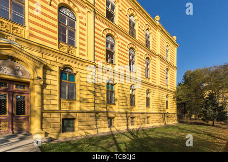 SREMSKI KARLOVCI, en Voïvodine, Serbie - 11 NOVEMBRE 2018 : Séminaire de théologie orthodoxe serbe de la ville de Srijemski Karlovci, en Voïvodine, Serbie Banque D'Images