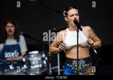 Aarhus, Danemark. 06 Juin, 2019. Le Danemark, Aarhus - 6 juin 2019. Le chanteur et compositeur suédois Tove Lo effectue un concert live au cours de la musique danoise Northside festival 2019 à Aarhus. À l'exception du Danemark (Photo crédit : Gonzales Photo/Alamy Live News Banque D'Images