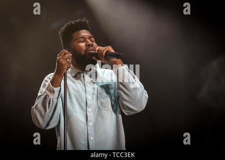 Aarhus, Danemark. 06 Juin, 2019. Le Danemark, Aarhus - 6 juin 2019. Le chanteur et compositeur Khalid effectue un concert live au cours de la musique danoise Northside festival 2019 à Aarhus. (Photo crédit : Gonzales Photo/Alamy Live News Banque D'Images