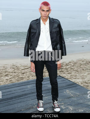 Malibu, United States. 06 Juin, 2019. MALIBU, LOS ANGELES, CALIFORNIE, USA - 06 juin : Evan Mock arrive à la Saint Laurent Mens Spring Summer 20 Show qui a eu lieu à Paradise Cove Beach le 6 juin 2019 à Malibu, Los Angeles, Californie, États-Unis. (Photo par Xavier Collin/Image Crédit : Agence de Presse) L'agence de presse Image/Alamy Live News Banque D'Images