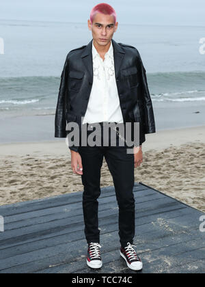 Malibu, United States. 06 Juin, 2019. MALIBU, LOS ANGELES, CALIFORNIE, USA - 06 juin : Evan Mock arrive à la Saint Laurent Mens Spring Summer 20 Show qui a eu lieu à Paradise Cove Beach le 6 juin 2019 à Malibu, Los Angeles, Californie, États-Unis. (Photo par Xavier Collin/Image Crédit : Agence de Presse) L'agence de presse Image/Alamy Live News Banque D'Images