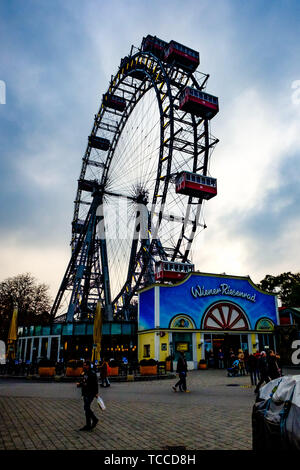 Wiener Riesenrad - La Grande Roue de Vienne Prater en à Vienne le 04/11/2018.Photo par Julie Edwards Banque D'Images