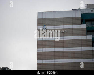 Logo de l'Armée du salut sur les capacités de l'administration centrale dans le centre-ville de San Francisco Banque D'Images