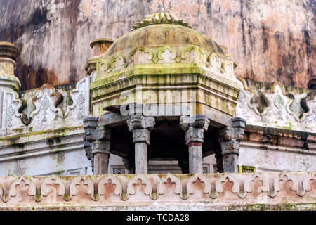 La tombe de Mohammed Shah connu comme Mubarak Khan- Ka-Gumbaz, Lodi Gardens, New Delhi, Inde. Banque D'Images