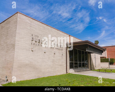 Temple City, APR 8 : Vue extérieure de la bibliothèque publique sur AVR 8, au Los Angeles County, Californie Banque D'Images
