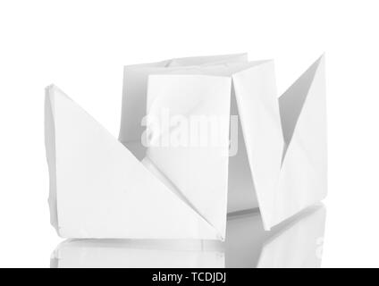 Papier origami steamer isolated on white Banque D'Images