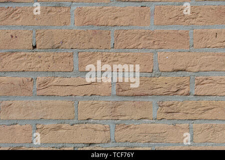 Libre de dirty délavées jaune brun texture mur de briques. Banque D'Images