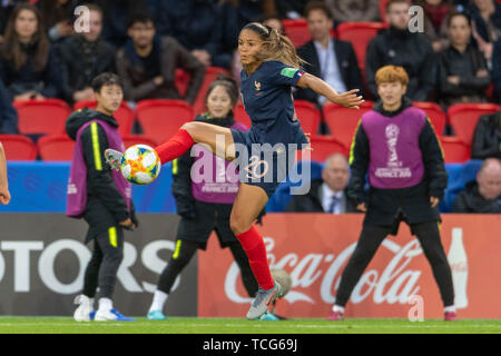 Paris, France. 7 juin, 2019. Delphine Cascarino (France) pendant la Coupe du Monde féminine de la fifa France 2019 match du groupe A entre la France de la Corée du Sud 4-0 au Parc des Princes à Paris, France, le 7 juin 2019. Banque D'Images