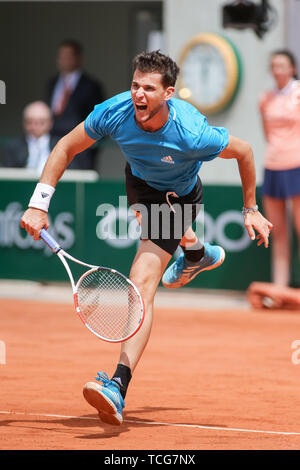 Paris, France. Le 08 juin, 2019. Dominic Thiem d'Autriche au cours de la masculin demi-finale du tournoi de tennis de Novak Djokovic contre la Serbie à la Roland Garros à Paris, France le 8 juin 2019. (Photo par AFLO) Credit : AFLO Co.,Ltd/Alamy Live News Banque D'Images