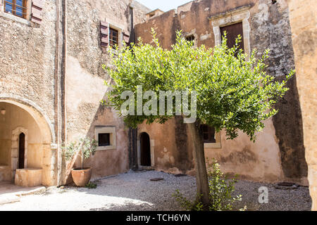 Jardin intérieur monastère d'Arkadi, Crète, Grèce Banque D'Images