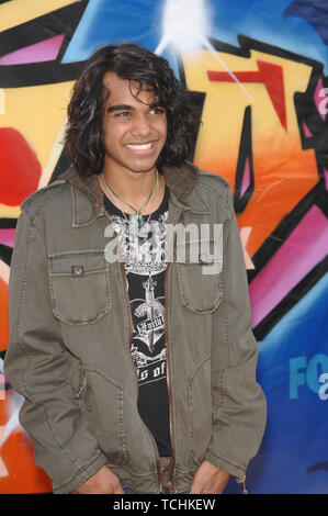 LOS ANGELES, CA. 26 août 2007 : 'American Idol' investiture Sanjaya Malakar au Teen Choice Awards 2007 à l'Amphithéâtre Gibson, Universal City, Hollywood. © 2007 Paul Smith / Featureflash Banque D'Images