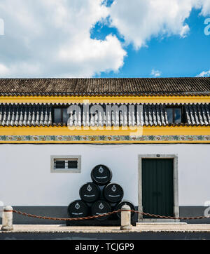 Azeitao, Portugal - 7 juin 2019 : Entrée de Jose Maria da Fonseca winery à Azeitao, Setubal, Portugal, célèbre pour ses vignobles Banque D'Images