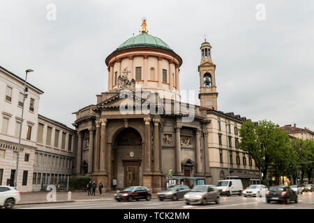 Bergame, Italie. La chiesa di Santa Maria Immacolata delle Grazie (Sainte Marie Immaculée de la grâce), une église néo-classique dans le quartier de Porta Nuova Banque D'Images