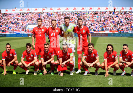 L'équipe du Pays de Galles (photo de gauche à droite, rangée du haut) James Lawrence, vous Vaulks, Wayne Hennessey et Chris Mepham. (De gauche à droite rangée du bas) Connor Roberts, Daniel James, Matthew Smith, Gareth Bale, Ben Davies, Joe Allen et Harry Wilson avant la qualification de l'UEFA Euro 2020, Groupe E match au Stadion Gratski Vrt, Osijek. Banque D'Images