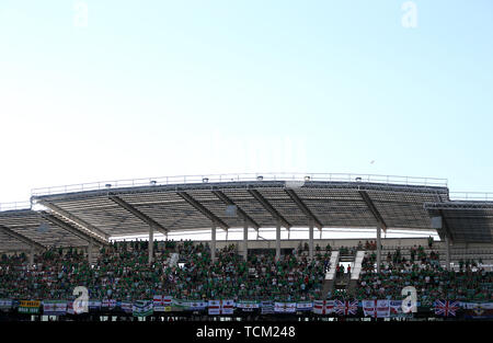 L'Irlande du Nord fans dans les peuplements au cours de l'UEFA Euro 2020, Qualification Groupe C match à A. Le Coq Arena, Tallinn. Banque D'Images