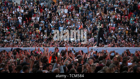 Adam Levine de Maroon 5 sur scène pendant l'été de la capitale. Les plus grandes stars du monde en concert pour 80 000 auditeurs de la capitale au stade de Wembley à the UK's biggest summer party. Banque D'Images