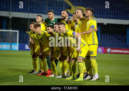 PODGORICA, MONTÉNÉGRO - JUIN 07 : Kosovo lineup avant l'UEFA EURO 2020 Un groupe de qualification entre le Monténégro et le Kosovo au stade municipal de Podgorica le 7 juin 2019 à Podgorica, Monténégro MO Media Banque D'Images