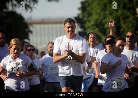 Madrid, Espagne. 09Th Juin, 2019. Le Président par intérim du Gouvernement, Pedro Sanchez, a participé ce dimanche à la VI Course contre la violence de genre à Madrid Crédit : CORDON PRESS/Alamy Live News Banque D'Images