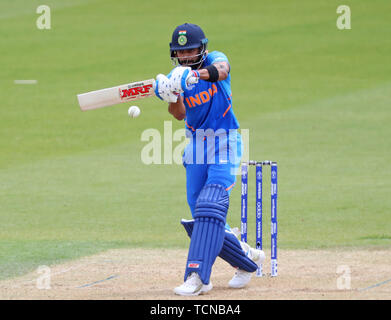 Londres, Royaume-Uni. 09Th Juin, 2019. Virat Kohli au bâton de l'Inde au cours de l'ICC Cricket World Cup match entre l'Inde et l'Australie, à l'Ovale de Kia, Londres. Credit : Cal Sport Media/Alamy Live News Banque D'Images