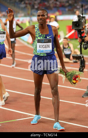 ROME, ITALIE - 06 juin : Benjamin Kigen du Kenya en concurrence dans les Hommes 110m haies lors de l'événement l'IAAF Diamond League 2019 Golden Gala Pietro Mennea dans Banque D'Images