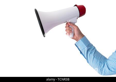 Hand holding megaphone mégaphone ou isolé sur fond blanc Banque D'Images