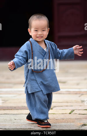 Cute little monk, aire de la photographie. Banque D'Images