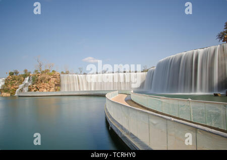 Endroit pittoresque célèbre Kunming Kunming Lake Falls Park Banque D'Images