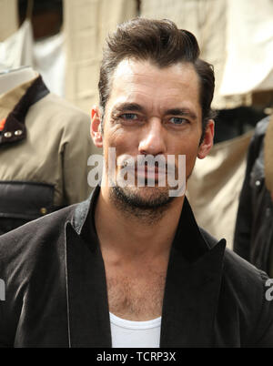 David Gandy assistant à la présentation de la collection Belstaff lors de la London Fashion Week SS20 pour hommes à Hoxton, Docks de Londres. PRESS ASSOCIATION. Photo date : dimanche 9 juin 2019. Crédit photo doit se lire : Isabel Infantes/PA Wire Banque D'Images