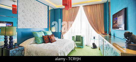 Salle de bain décorée de la Chine dans le Dragon Hotel. Banque D'Images