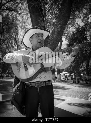 Artiste de rue à Cholula, Mexique. --- Cholula est une ville située dans le centre ouest de l'état de Puebla, à proximité de la ville de Puebla, à centra Banque D'Images