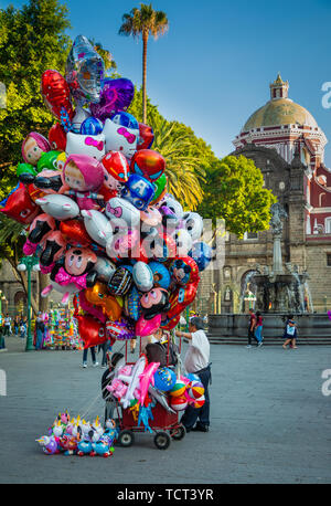 Puebla est le siège de la municipalité de Puebla, la capitale et la plus grande ville dans l'état Mexicain de Puebla. Banque D'Images