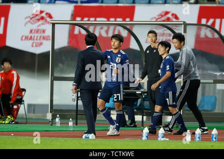 Rifu, au Japon. 09Th Juin, 2019. (L à R) Ä Hajime Moriyasu, Takefusa Kubo, Shoya Nakajima (JPN), 9, 2019 JUNR - Football : KIRIN Challenge Cup 2019 match entre le Japon 2-0 El Salvador à Hitomebore Miyagi Stadium à Miyagi, au Japon. (Photo par Naoki Morita/AFLO SPORT) Credit : AFLO Co.,Ltd/Alamy Live News Banque D'Images