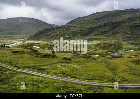 Le plateau du Parc National de Hardangervidda situé dans le centre sud de la Norvège, vu de train Oslo-Bergen Banque D'Images