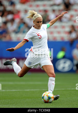 L'Angleterre Steph Houghton pendant la Coupe du Monde féminine de la fifa, Groupe d match au stade de Nice. Banque D'Images