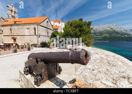 Vieux canons, vieille ville de Korcula, Île de Korcula, la mer Adriatique, la Dalmatie, Croatie, Europe Banque D'Images