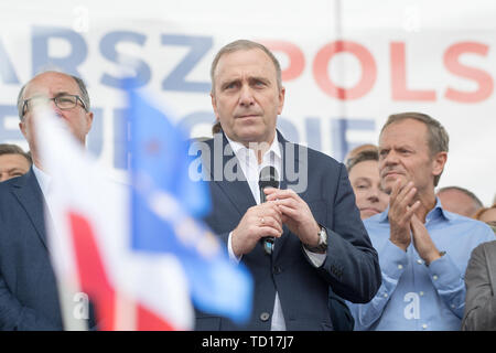 Grzegorz Schetyna et Donald Tusk, Président du Conseil européen, au cours de la Coalition Européenne manifestation à Varsovie, Pologne. 18 mai 2019 © Wojci Banque D'Images