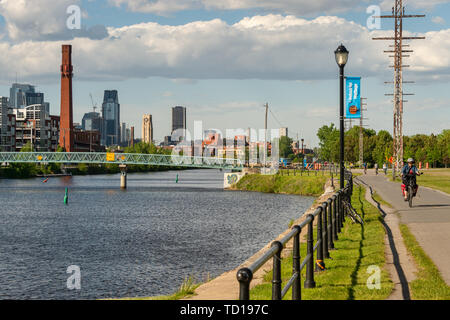 Montréal, CA - 7 juin 2019 : bénéficiant d'un printemps chaud et ensoleillé jour le long du Canal de Lachine. Banque D'Images