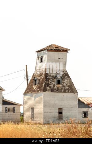 Ferme construite à la main dans un village Banque D'Images