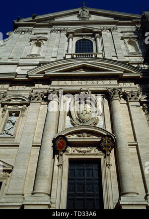 L'Italie. Rome. L'église de Gesù. Église-mère de la Compagnie de Jésus (Jésuites). Architectes : Vignola (1507-1573) et Giacomo della Porta (1532-1602). Façade de style baroque. Banque D'Images