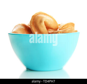 Fortune cookies dans bol, isolated on white Banque D'Images